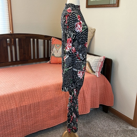 Almost Famous Black Floral Newsprint Long Sleeve Bodycon Dress size 1X - Picture 5 of 16